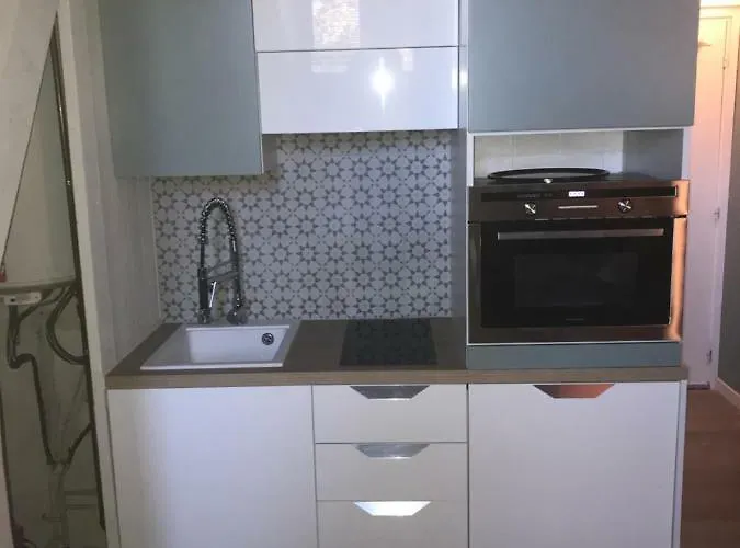 Duplex Place De La Grenette Апартаменты Салланш